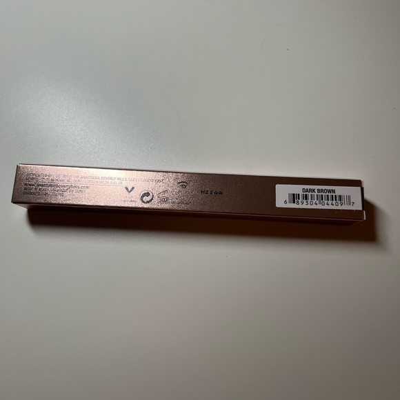 NEW ANASTASIA BEVERLY HILLS Brow Definer “Dark Brown” - Picture 4 of 4
